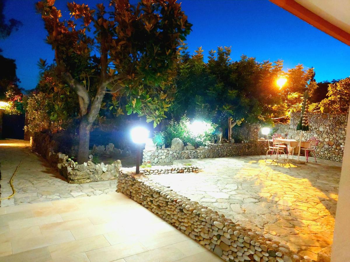 Villa Nadalina سوتوموري المظهر الخارجي الصورة